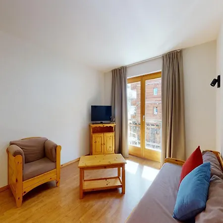 Charming Near Area *