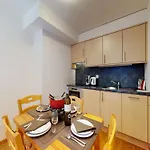 Daire Charming Near Area *
